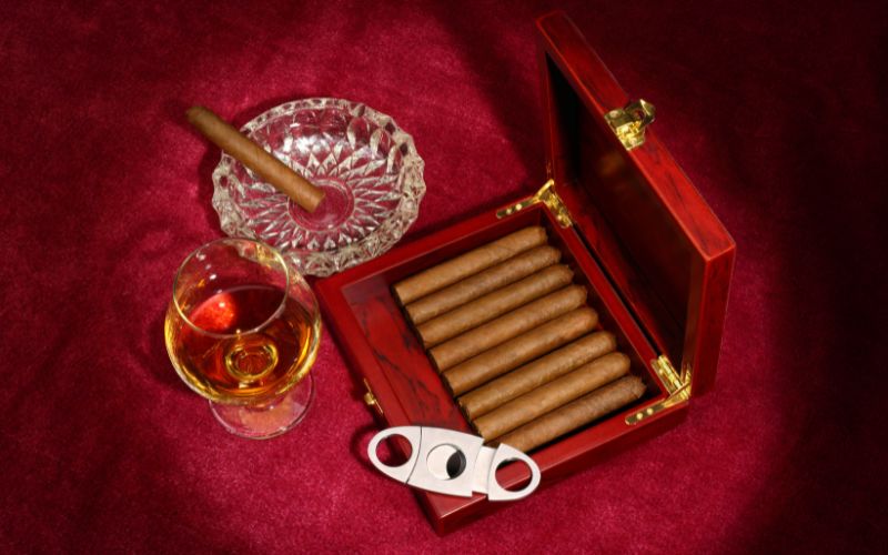 chuẩn bị trước khi hút xì gà lần đầu